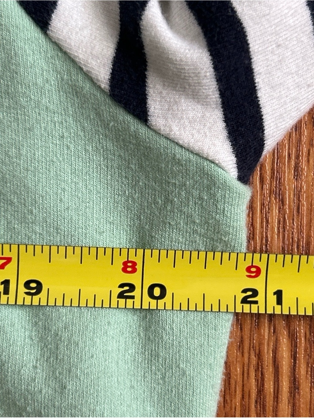 Orvis Classic Striped Sleeve Mint Green & Navy Comfy Hoodie Women's Size Medium - Picture 5 of 10